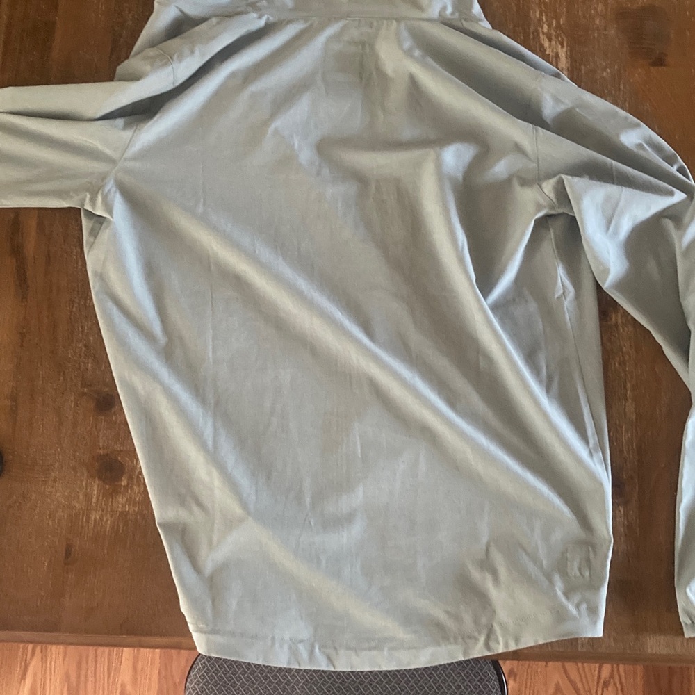 Vuori  blue wind breaker NWOT size:S - Picture 5 of 5